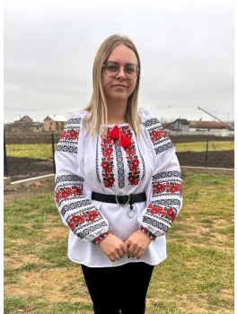  Вишиванка жіноча біла, машинна вишивка хрестиком. Домоткане полотно або льон