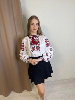  Вишиванка жіноча біла, машинна вишивка хрестиком. Домоткане полотно