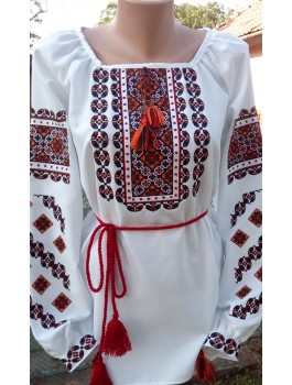  Вишиванка жіноча біла, машинна вишивка хрестиком. Домоткане полотно
