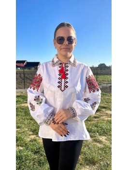  Вишиванка жіноча молочна, машинна вишивка хрестиком. Льон або домоткане полотно